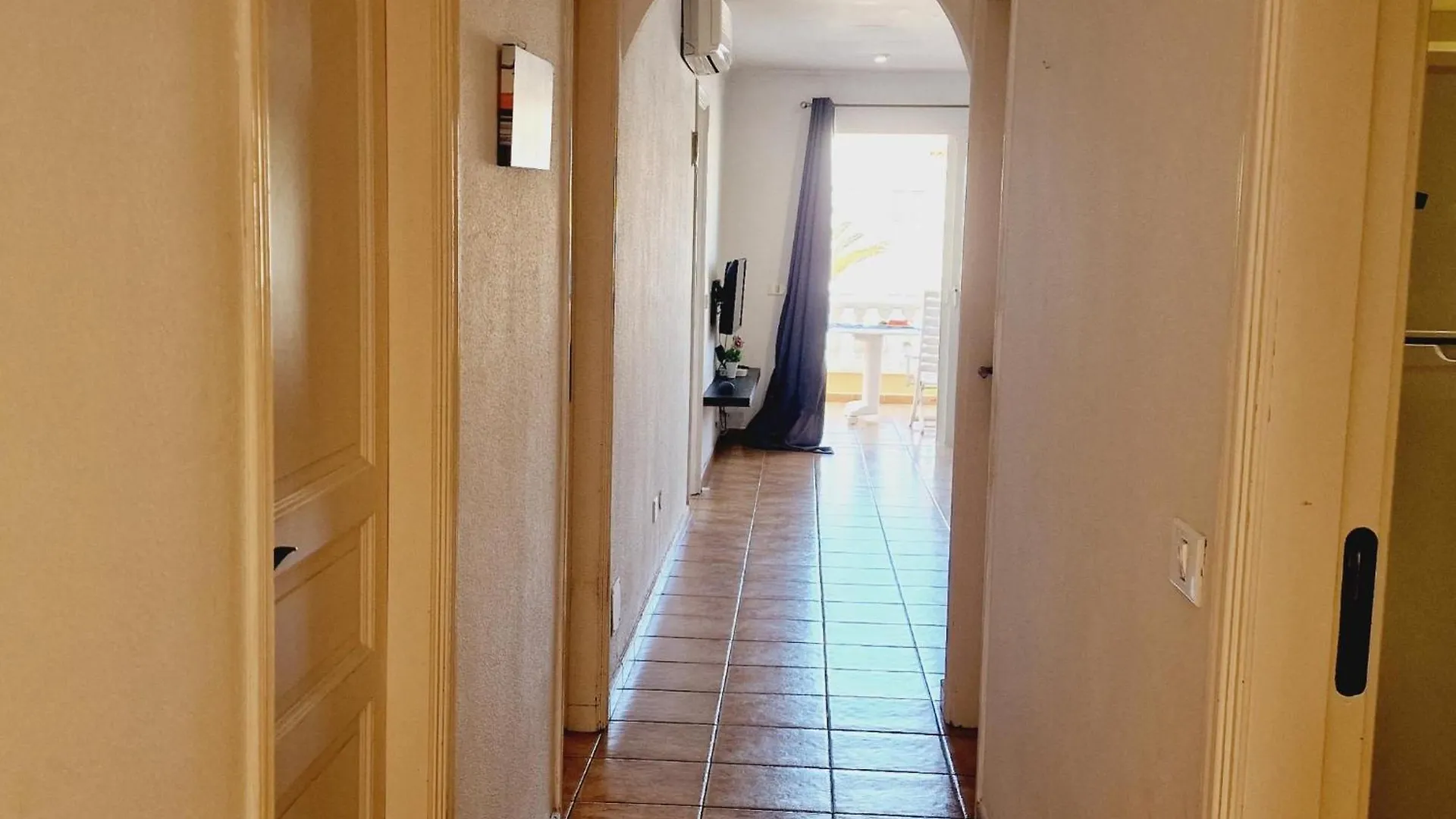 La Mar Santiago 1 Bedroom Next The Ocean Puerto de Santiago  0*, Puerto de Santiago (Tenerife) Spain